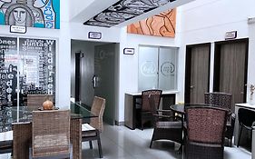 Hotel Mh Pereira